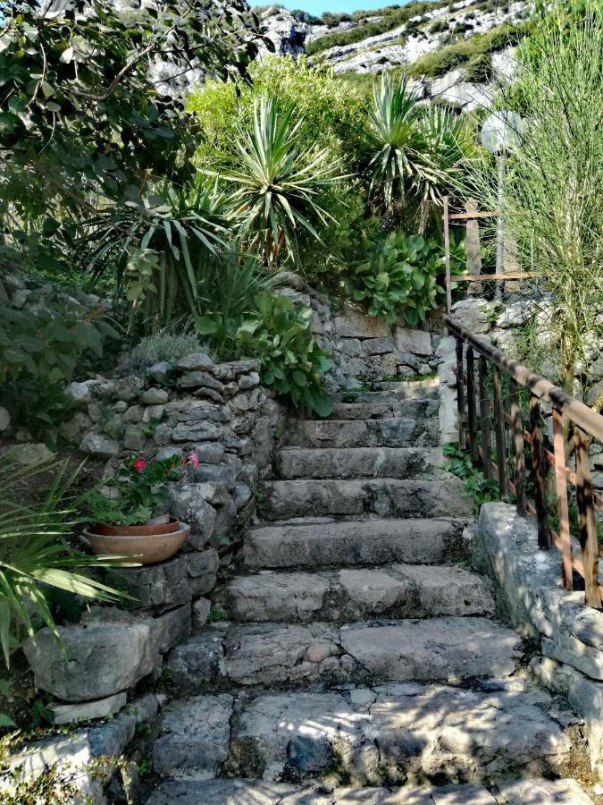 Casa San Tome Guest House Torbole Sul Garda Exterior photo